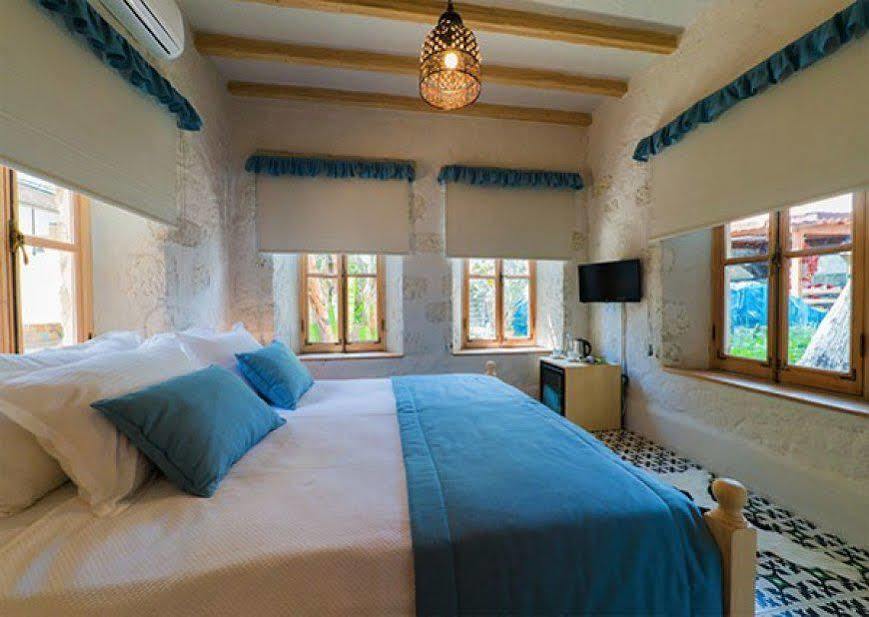Zen Alacati Hotel ภายนอก รูปภาพ